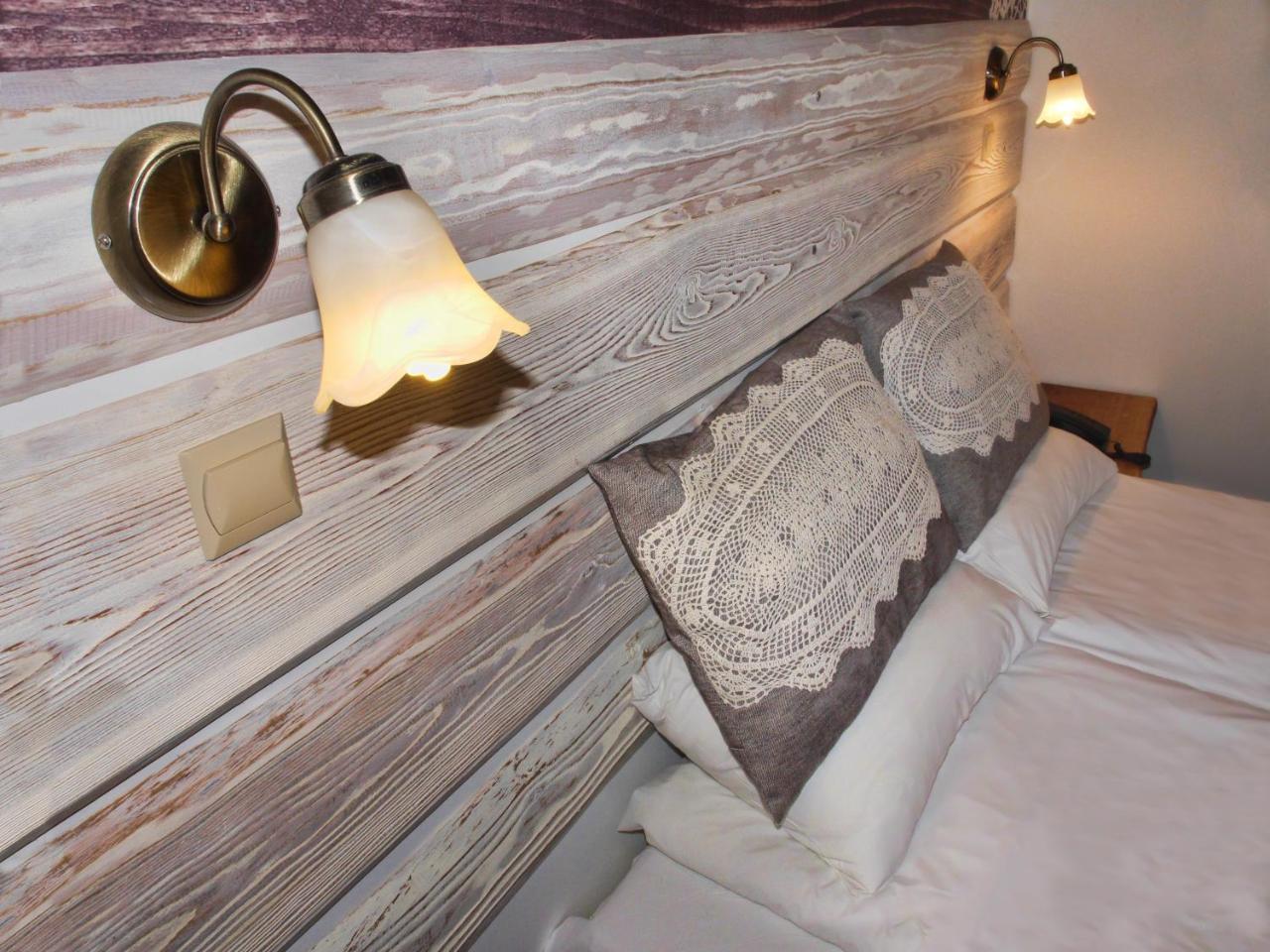 Dwor Wapowce Hotel Luaran gambar